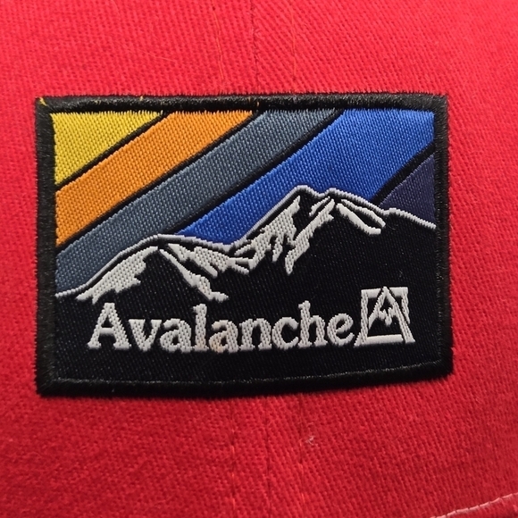 AVALANCHE Men's Logo Patch Trucker Hat Cap Mesh Snapback Red - Picture 8 of 8